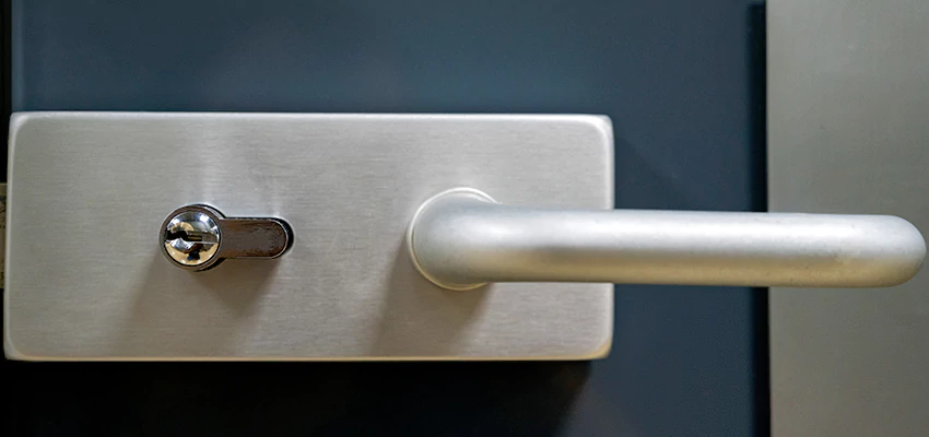 Change Patio Door Locks in Montebello, California